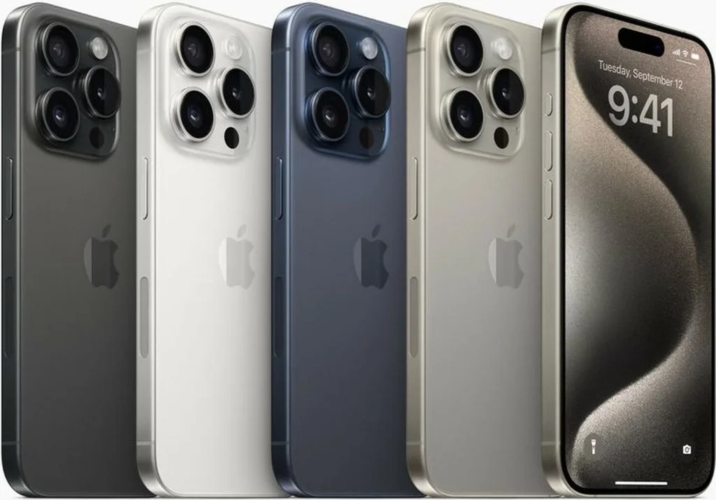 Смартфон Apple iPhone 15 Pro Max 256 ГБ (nano-SIM + eSIM), титан